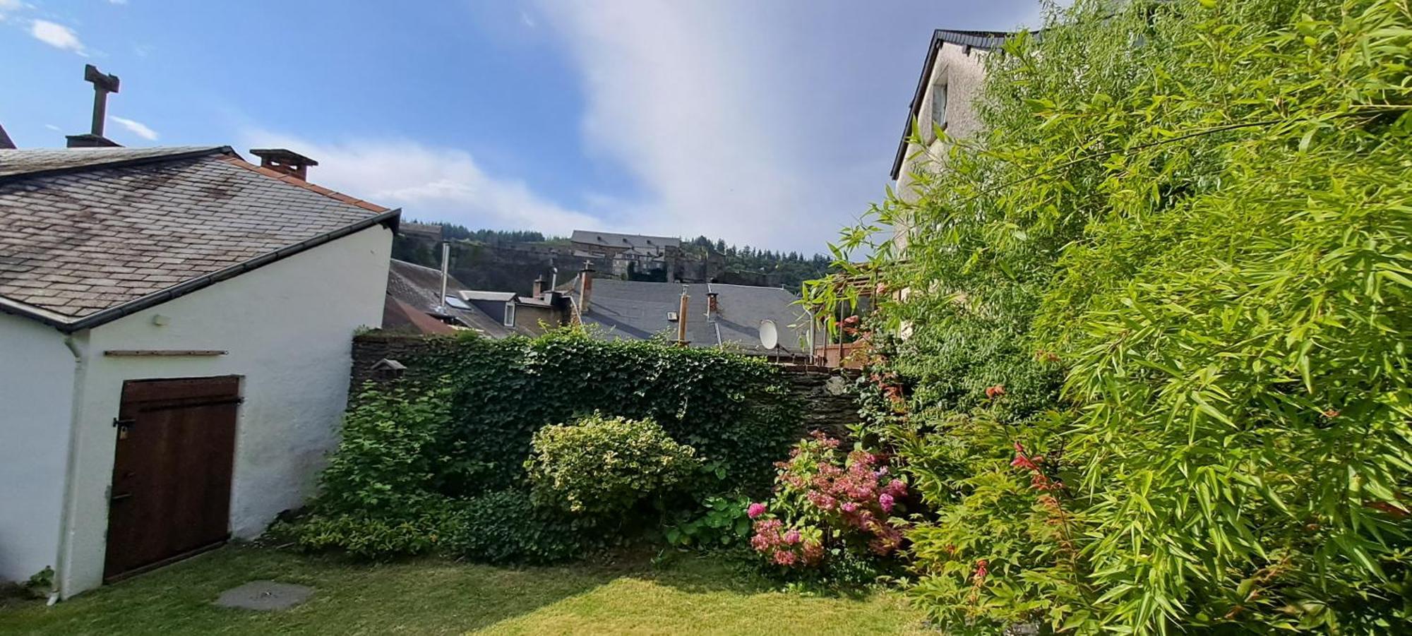 Gite L'Hote-Antique Bouillon Exterior foto